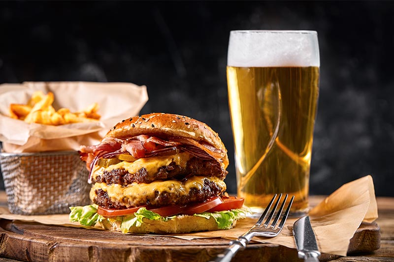 Foodpairing - Hamburger met cheddar en pilsbier